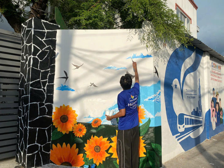 Mùa hè xanh HUTECH 2025 khép lại, mở ra hành trình trưởng thành trong mỗi sinh viên 97