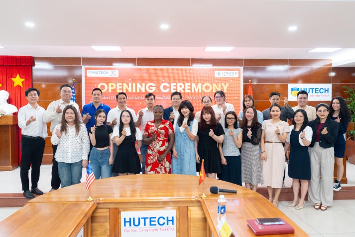 HUTECH khai giảng chương trình Thạc sĩ liên kết với ĐH Lincoln (Hoa Kỳ): Khởi đầu tri thức, kết nối tương lai 67