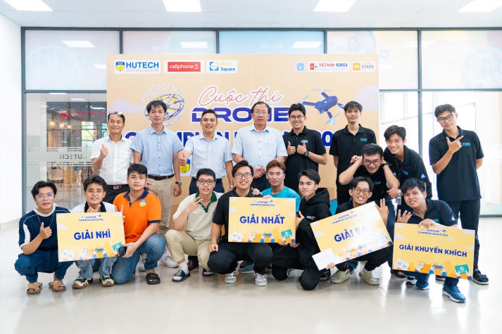 Sinh viên HUTECH “ẵm” nhiều thành tích tại Chung kết cuộc thi "Drone Champion League 2024" 131