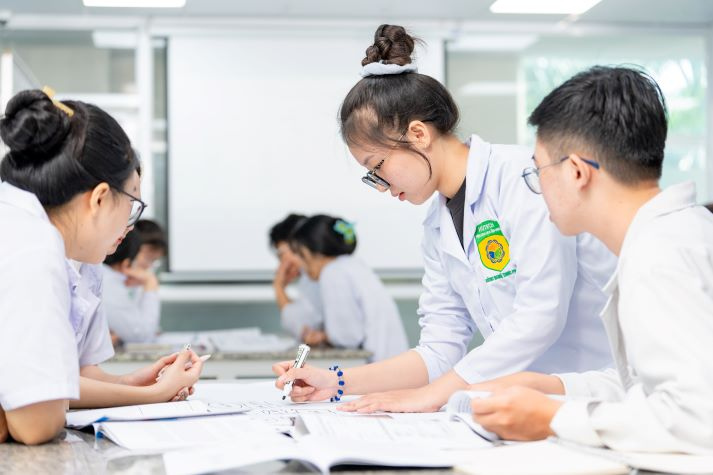 [HUTECH 31 năm] HUTECH tuổi 31: Vững nền tảng bản sắc, rộng mở tầm phát triển 52