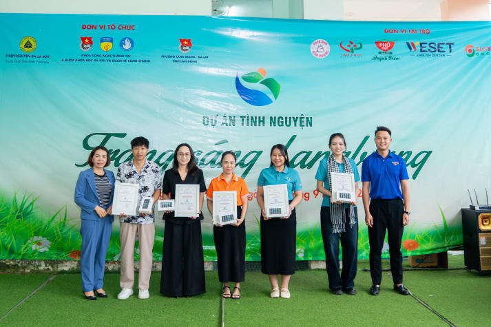 Chương trình thiện nguyện "Trăng sáng LangBiang" mang Trung thu ấm áp đến trẻ em vùng cao 123