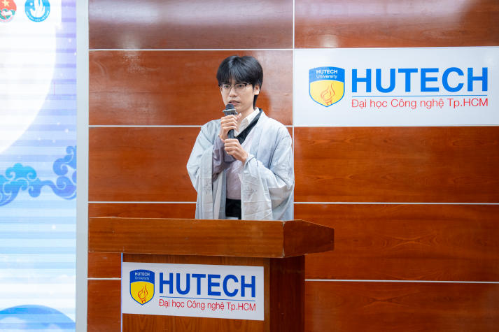 “Trung thu Hội nhập - Sắc màu đa văn hóa” tại HUTECH: Gắn kết sinh viên, lan tỏa giá trị văn hóa 54