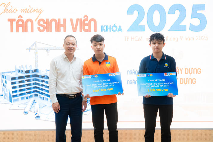 KHOA XÂY DỰNG CHÀO ĐÓN TÂN SINH VIÊN 2025 41