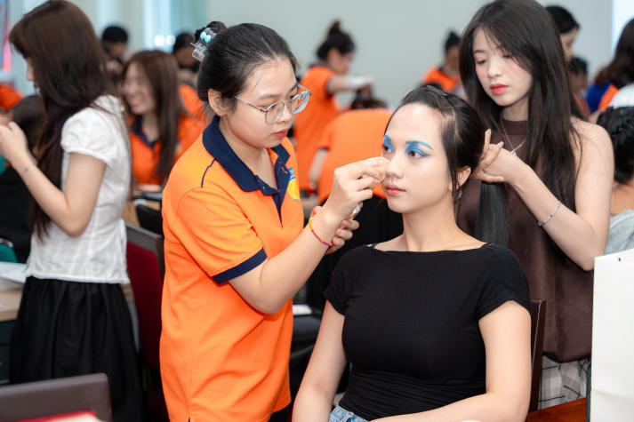 [Video] Khi hồn cốt nghệ thuật được kể bằng ngôn ngữ thiết kế trẻ 86