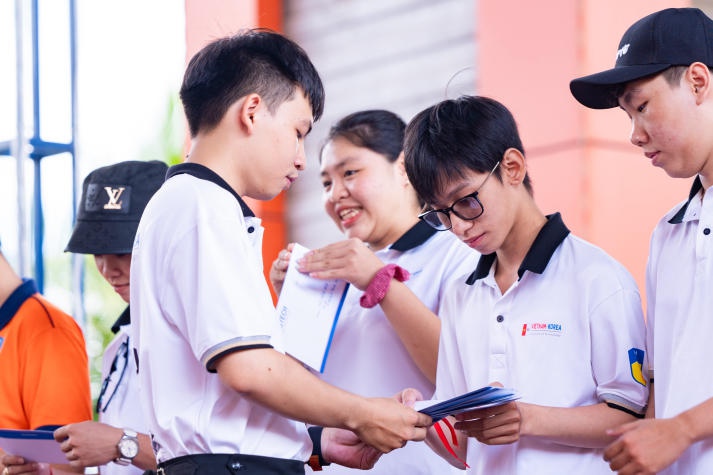 Tô thêm sắc màu cho bức tranh tuổi trẻ VKIT qua chuyến ngoại khóa đầy ý nghĩa 52