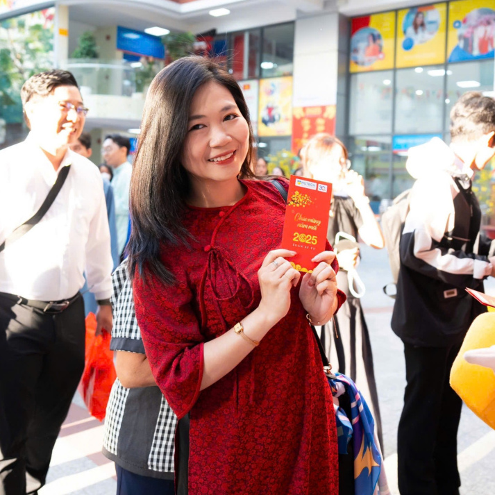 Đội ngũ nhân sự bộ phân Thiết kế 7