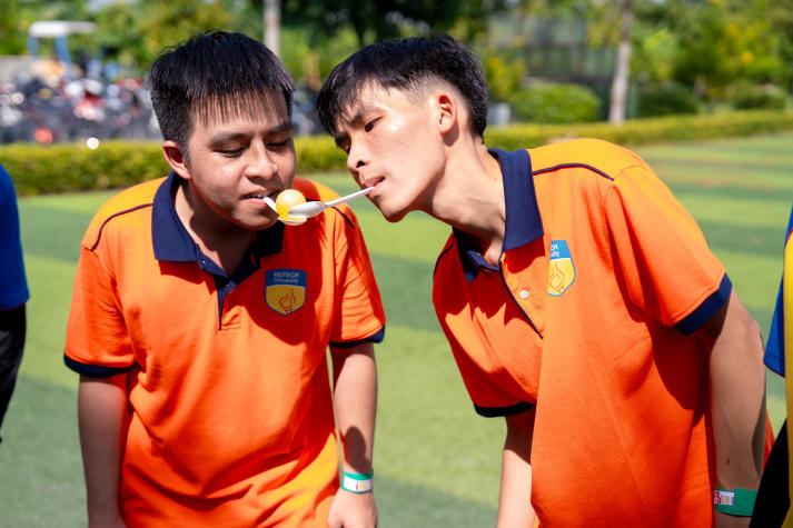 [Video] “iHUTECH - iStart - iShine”: Hành trình gắn kết tân binh Viện Đào tạo Quốc tế 2025 38