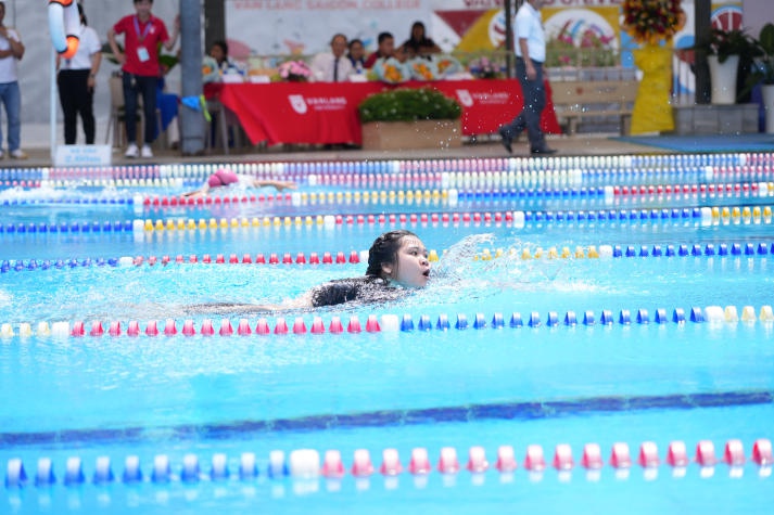 HUTECH ghi điểm tại “Giải bơi lội khối thi đua mở rộng năm học 2023-2024” 61