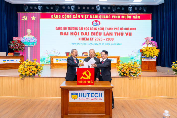 Đại hội Đại biểu Đảng bộ HUTECH lần VII: Khởi đầu vững vàng cho nhiệm kỳ 2025-2030 202