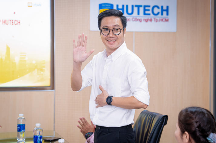 HUTECH vinh danh 08 tác giả xuất sắc Cuộc thi Viết “HUTECH tôi yêu” 40