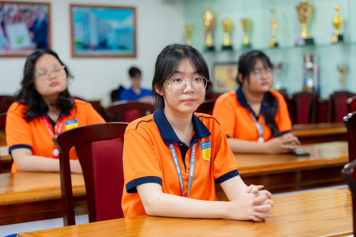 Sinh viên VJIT “lên trình” kỹ năng truyền tin và dã ngoại 31