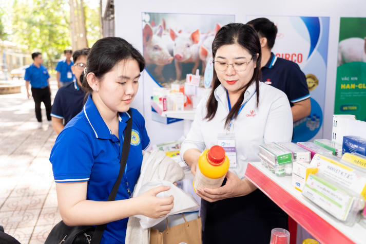 Khoa Thú y - Chăn nuôi đồng hành cùng Hội nghị Khoa học và Công nghệ ngành Heo toàn quốc lần thứ I năm 2025 53