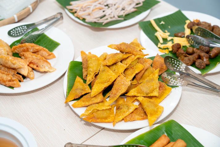 [Hướng nghiệp 2026] Quản trị nhà hàng và dịch vụ ăn uống tiếp tục “lên ngôi” khi du lịch & ẩm thực phát triển mạnh 99