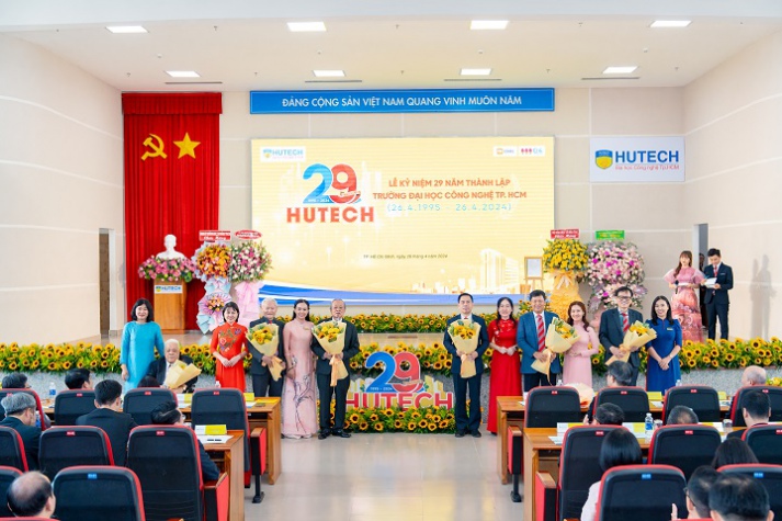 [Video] HUTECH proudly celebrated the 29th establishment anniversary: Steady growth - Prosperous integration 231