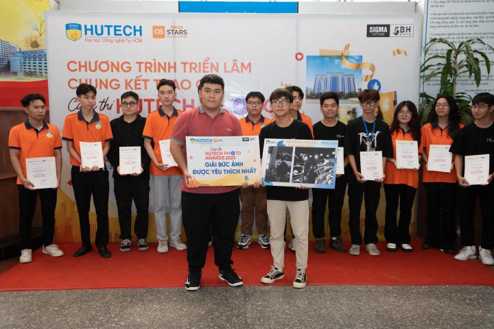 Bạn Tạ Thị Minh Hoà - Khoa Trung Quốc học giành Giải Nhất “HUTECH Photo Awards 2023” 196
