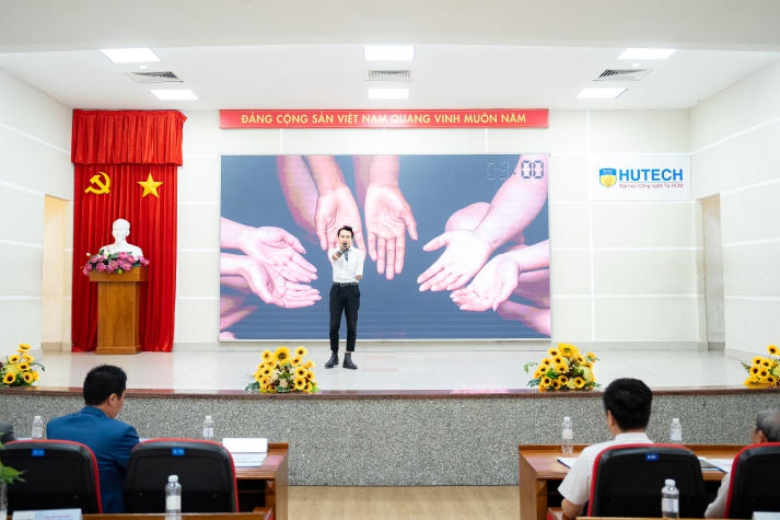 “Cụt yêu đời” Nguyễn Ngọc Nhứt trở thành tân Quán quân HUTECH Startup Wings 2024 97