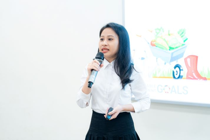 [Ảnh] HUTECH Innovatalk 2026: Sinh viên giải bài toán nông nghiệp đa giá trị từ thực tiễn xã Bình Mỹ (TP.HCM) 136