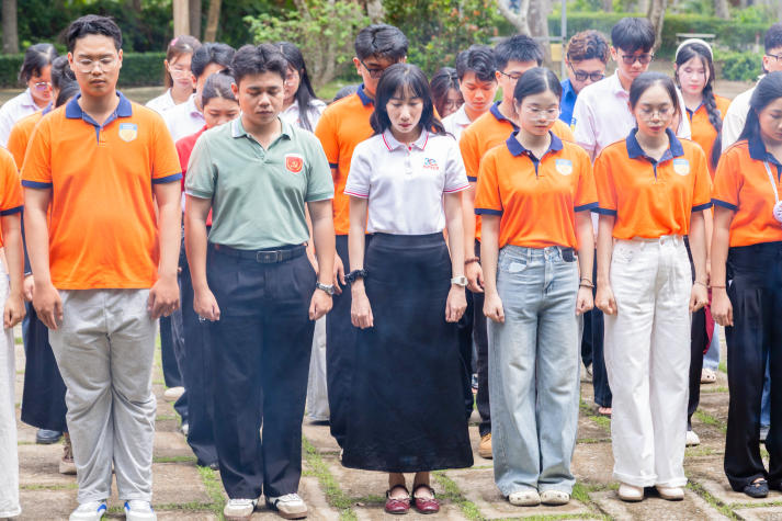 Theo dấu lịch sử Khu Y4, Chi bộ 17 HUTECH bồi đắp tinh thần tri ân và trách nhiệm của Đảng viên 48