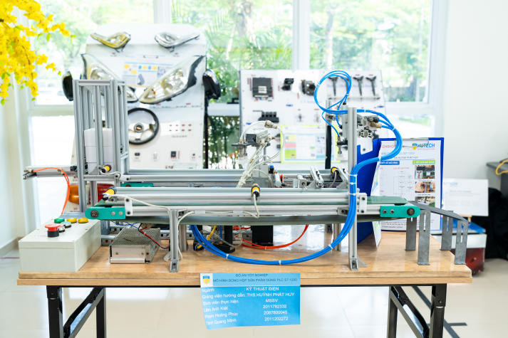 Sinh viên HUTECH hiện thực hóa đam mê kỹ thuật - công nghệ qua loạt dự án và sân chơi 89