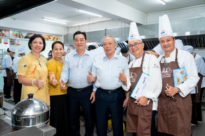 [Video] HUTECH Students Showcase Culinary Talent in the “Taste of Chicken” Grand Finale 93