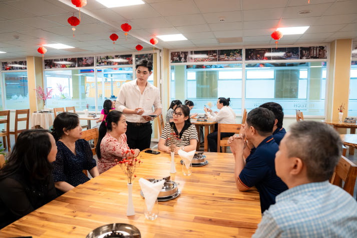 Buffet lẩu 99K đậm vị Tết miền Nam - Đồ án tốt nghiệp “đưa thực khách về nhà” của sinh viên HUTECH 9