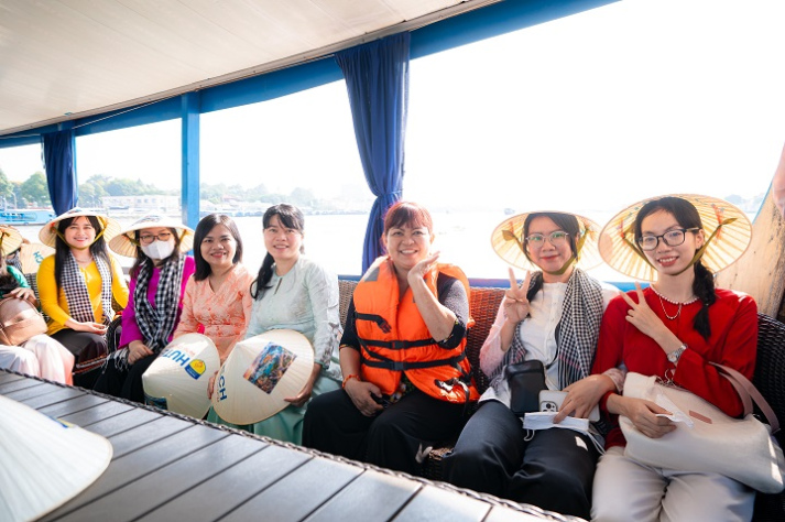 Ngày hội Nữ công HUTECH 2026: Gắn kết yêu thương, lan toả năng lượng tích cực 30