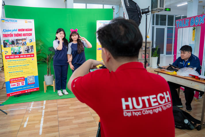 Ngày hội “STEAM your life, Bright your future!”: “Teen” THPT Lê Quý Đôn khai phá tư duy khoa học - công nghệ 131