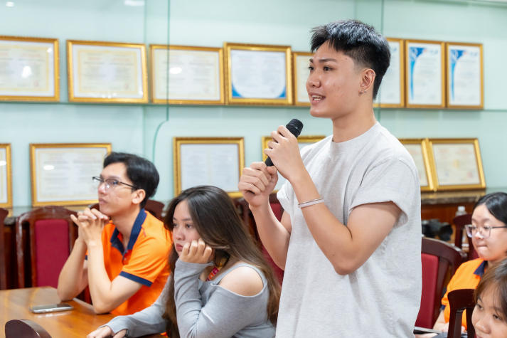 Sinh viên Khoa KHXH&QHCC học cách “cưa đổ” nhà tuyển dụng bằng thương hiệu cá nhân 97