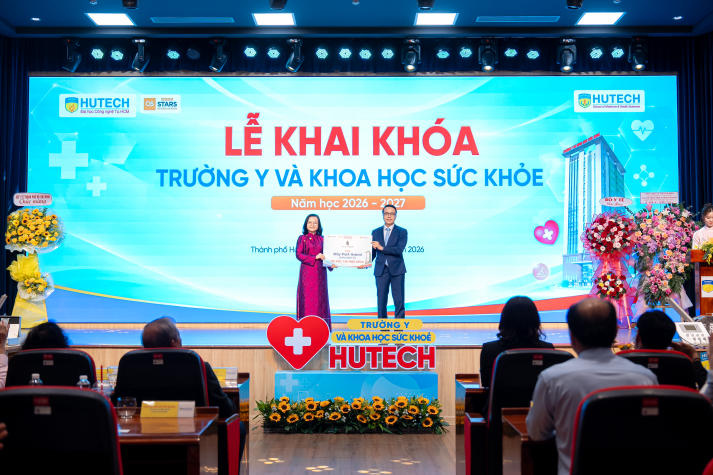 Trường Y và Khoa học Sức khỏe HUTECH khai khóa năm 2026 với “lời cam kết đầu tiên” về tri thức và y đức 93