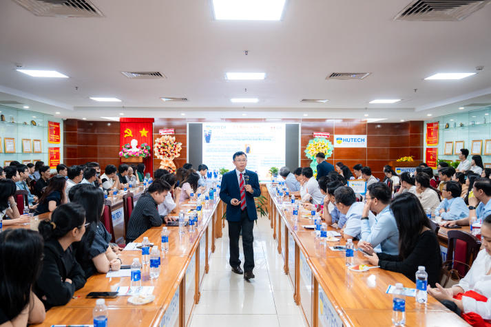 [Video] HUTECH chào đón thế hệ học viên cao học, nghiên cứu sinh đợt 2, năm 2025: Vững bước trên con đường tri thức và sáng tạo 78