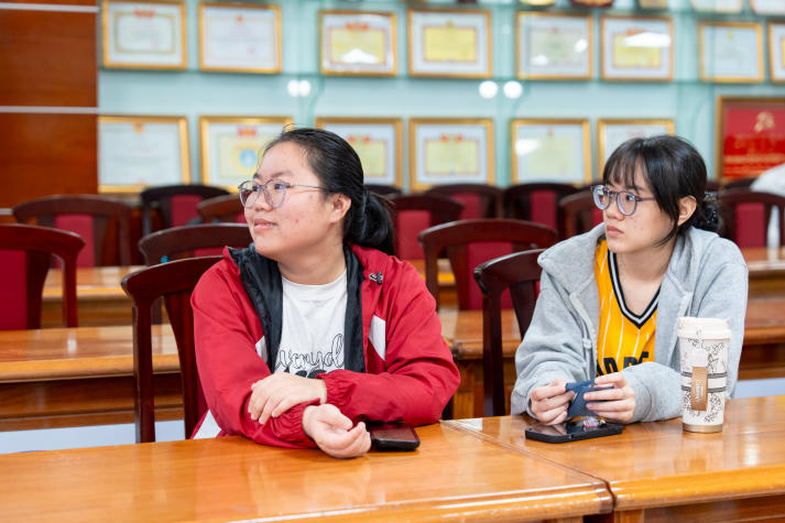 Trang bị nền tảng nghiên cứu khoa học cho sinh viên Khoa Hàn Quốc học HUTECH 40