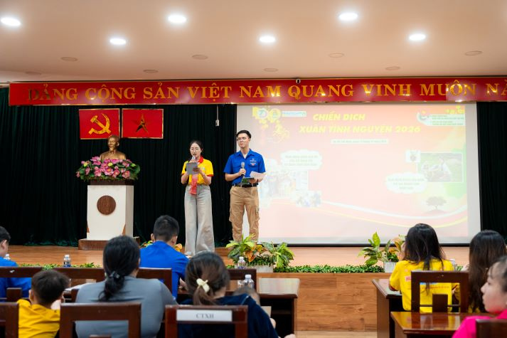 Xuân tình nguyện Khoa Dược HUTECH: Gieo yêu thương, nuôi dưỡng trách nhiệm cộng đồng 12