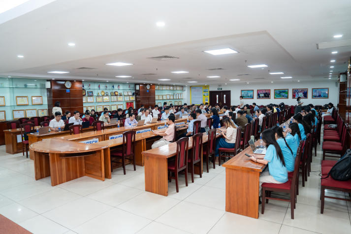 HUTECH đẩy mạnh khai thác học liệu số EBSCO trong đào tạo và nghiên cứu 72