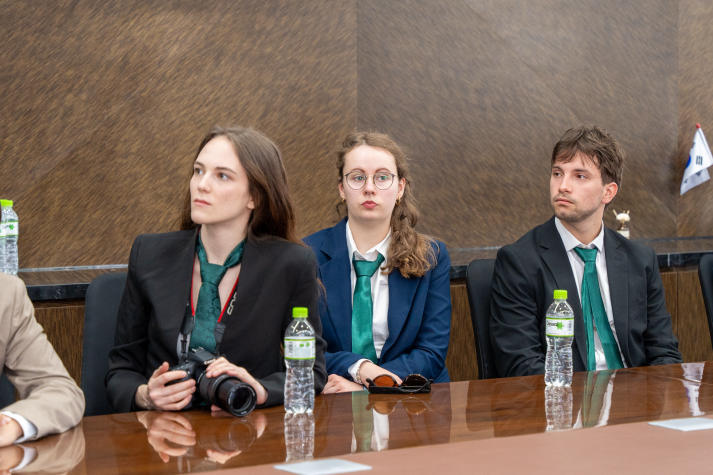 HUTECH welcomes students from University of Groningen for international academic exchange 111