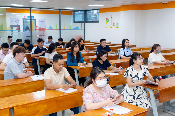 HUTECH tổ chức đợt khám sức khỏe định kỳ 2025, đồng hành cùng sức khỏe CB-GV-NV 45