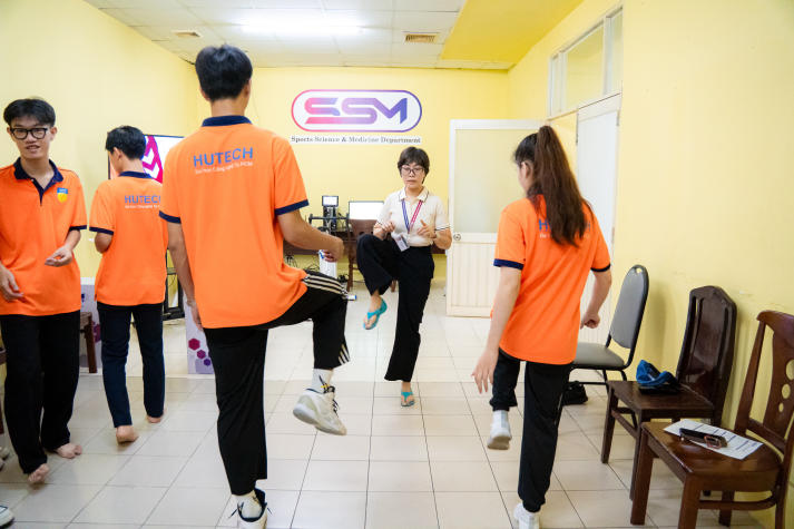 Tìm hiểu môi trường chuyên nghiệp tại Trung tâm Huấn luyện và Thi đấu TDTT TP.HCM cùng sinh viên Quản lý thể dục thể thao 54