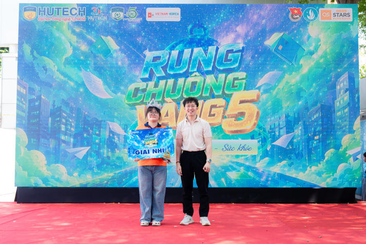 [Video] Sinh viên Khoa Điều dưỡng - Kỹ thuật y học “cháy” hết mình tại HUTECH’s Health Festival 2026 212