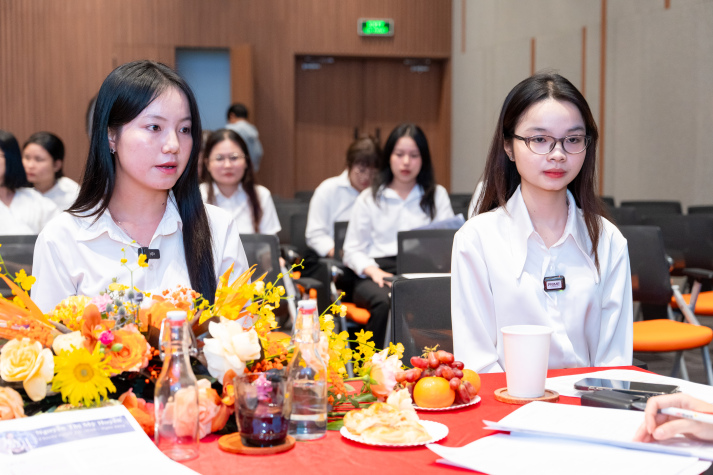 [Video] Phỏng vấn thực tập tại HDBank, sinh viên Khoa Tài chính - Thương mại sẵn sàng cho hành trình Future Banker 49