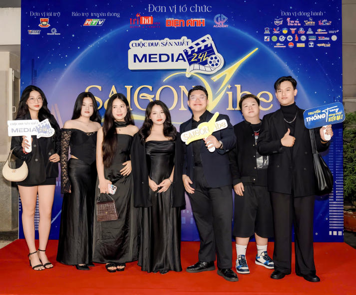Phim đầu tay của sinh viên ngành Quan hệ công chúng HUTECH “ẵm” 03 giải thưởng danh giá tại MEDIA24H 2025