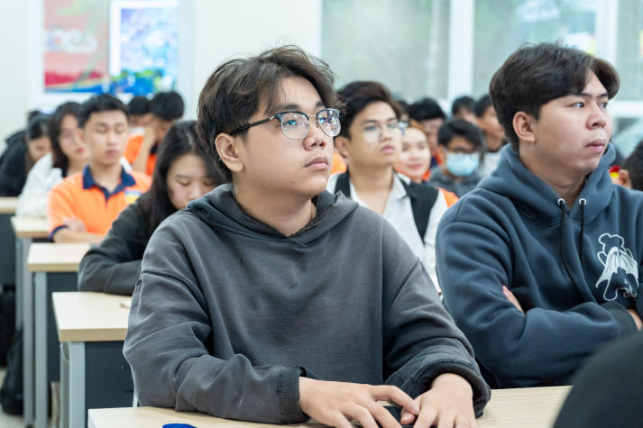 Mở cửa tương lai: IT-ers HUTECH khám phá con đường sự nghiệp Tester cùng chuyên gia từ Hitachi Digital Services 102