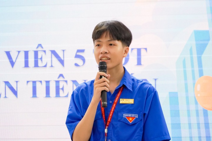 “Thủ lĩnh” Khoa Trung Quốc học trau dồi kỹ năng, kinh nghiệm quản lý hiệu quả 33