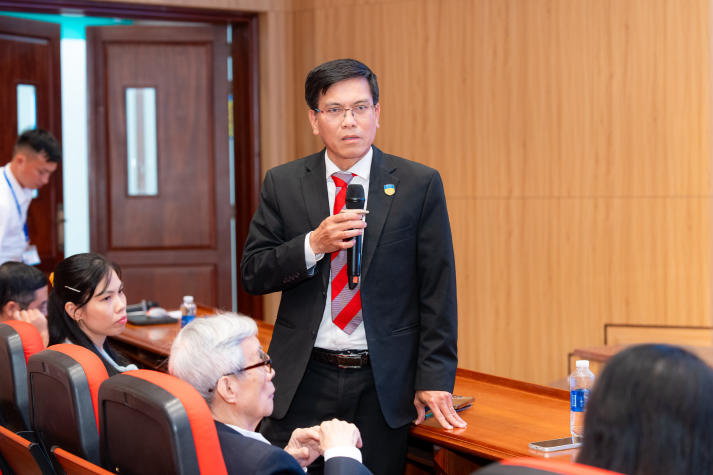 Trường Y và Khoa học Sức khỏe HUTECH đồng hành cùng phụ huynh, sinh viên trên hành trình đại học 87