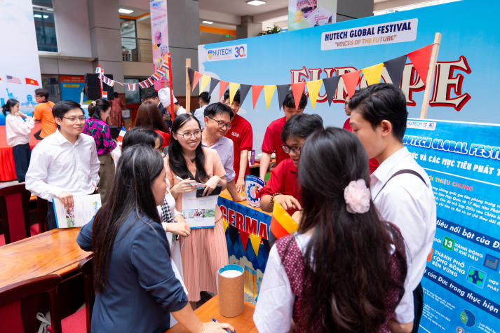 Học kinh doanh chuẩn Hoa Kỳ, Gen Z tự tin bước vào thị trường toàn cầu cùng chương trình Cử nhân Đại học Lincoln 58