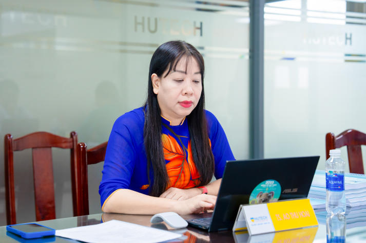 Nhiều nghiên cứu mới lạ được trình bày trong buổi bảo vệ luận văn/đề án tốt nghiệp Thạc sĩ ngành Marketing 30