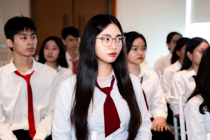 [Video] Mở rộng định hướng nghề nghiệp qua chuyến tham quan White Palace Phạm Văn Đồng của sinh viên Quản trị nhà hàng 53