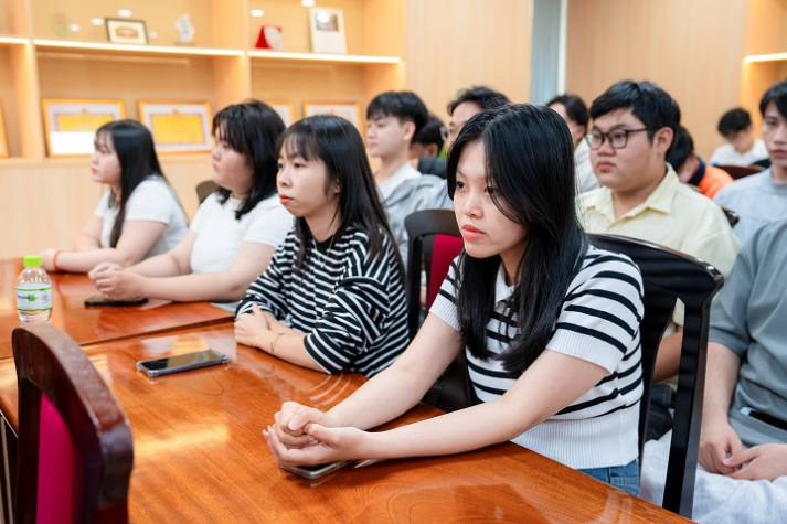 Lan tỏa đam mê thiết kế: Cựu sinh viên Khoa Kiến trúc - Mỹ thuật tiếp sức thế hệ tiếp nối 76