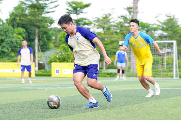 [Video] An Phú Khang FC đăng quang HUTECH Alumni Football 2025, khép lại mùa giải thành công rực rỡ 75