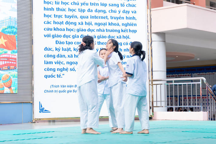 VJIT đồng hành cùng học sinh THPT trên hành trình hội nhập 94