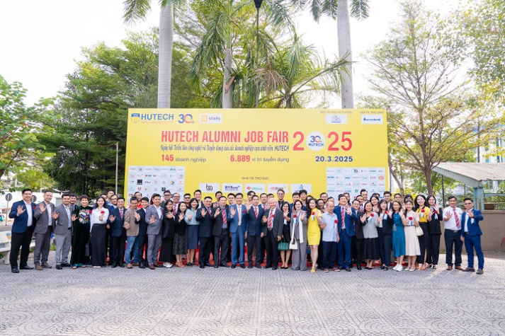 [Video] Tiên phong mô hình Đại học - Doanh nghiệp, HUTECH giải bài toán nhân lực chất lượng cao 49