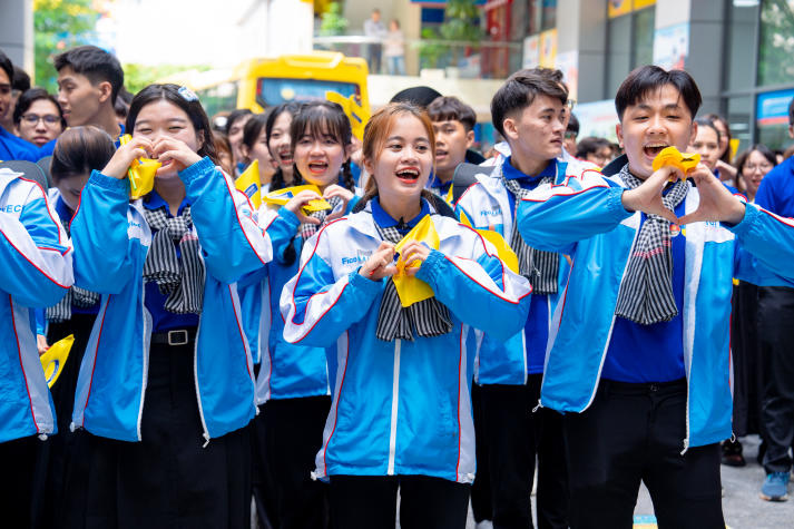 Mùa hè xanh HUTECH 2025: Hồi hộp đón chờ thời khắc ra quân vào 12/7 38